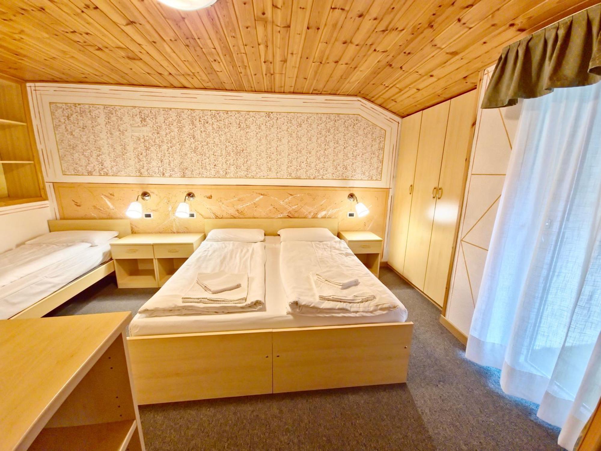 Residence Villa Flora By Ama Val Di Fassa Canazei Bagian luar foto